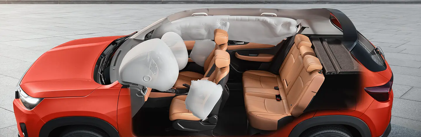 6 Airbags System - An added layer of Dual Front i-SRS, Front Seats i-side & Side Curtain airbags offers a comprehensive protection on the road.